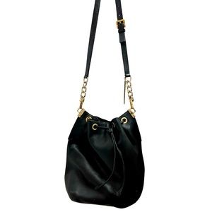 ALXILIARY/Aritzia black shoulder bag